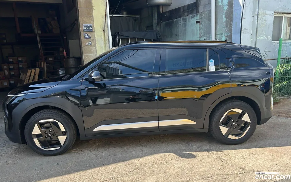 Kia EV3 2WD 2025 — миниатюра 2