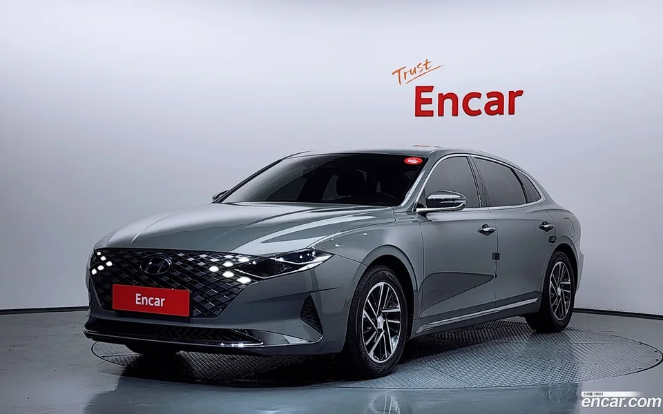 Hyundai Grandeur IG 3.0 LPi 2022 — фото 1, купить с доставкой в Москву