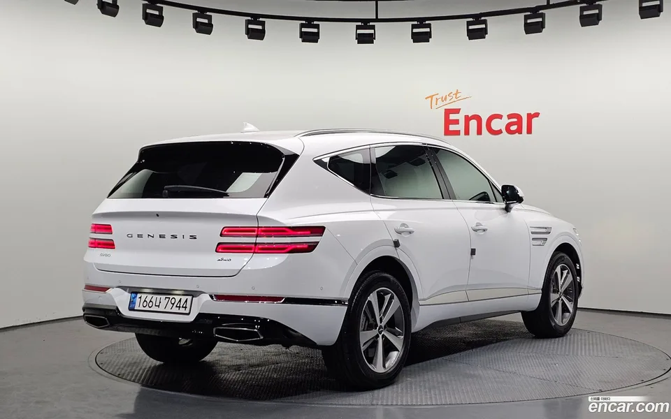 Genesis GV80 2.5T AWD 2023 — миниатюра 2
