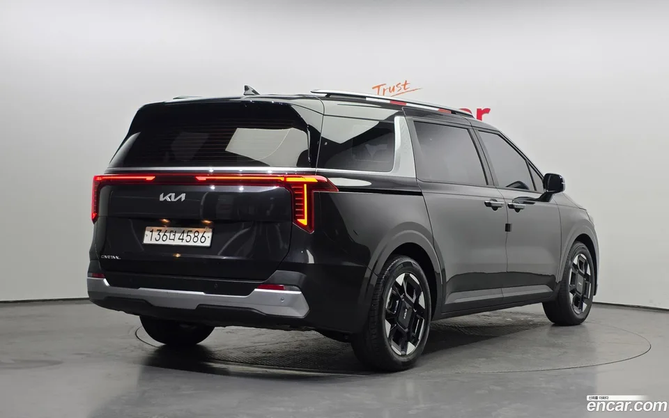 Kia Carnival 9 2024 — миниатюра 2