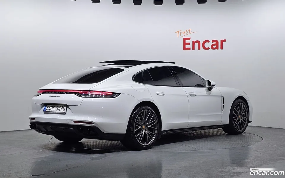 Porsche Panamera (971) 2.9 AWD 2022 — миниатюра 2