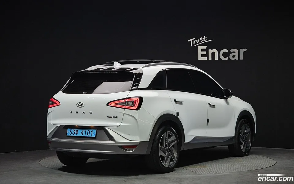 Hyundai Nexo 2023 — миниатюра 2