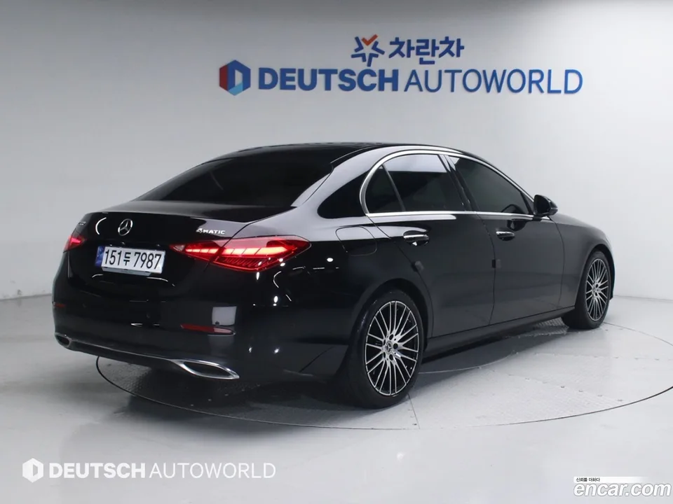 Mercedes-Benz C-Class C300 4MATIC 2024 — миниатюра 2