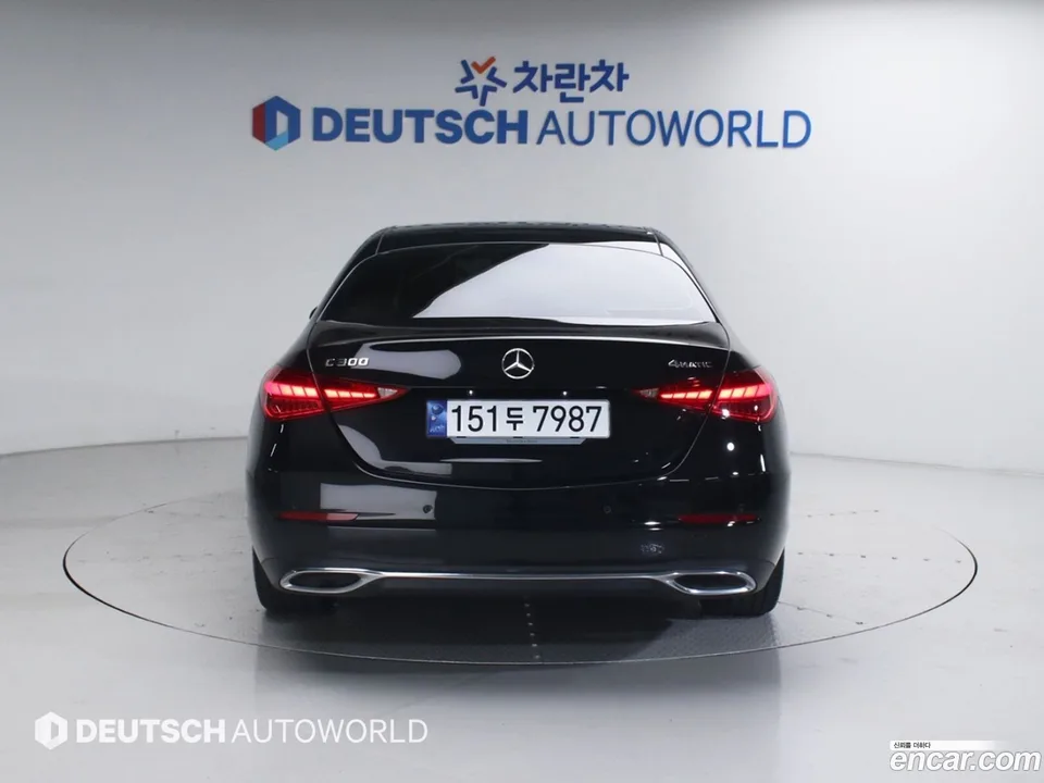 Mercedes-Benz C-Class C300 4MATIC 2024 — миниатюра 4