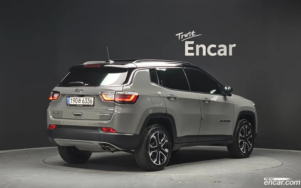 Jeep Compass 2.4 AWD 2022 — миниатюра 2