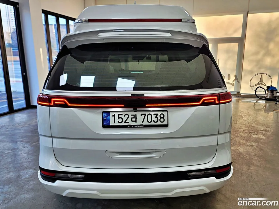 Kia Carnival 9 () 2022 — миниатюра 2