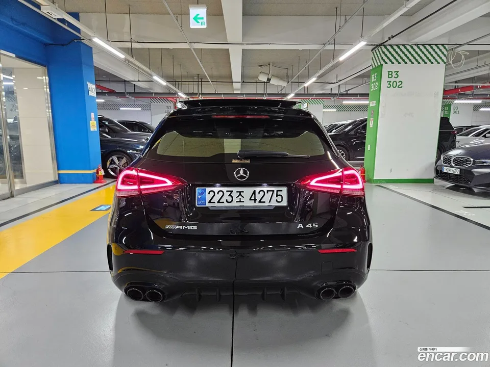 Mercedes-Benz A-Class AMG A45 4MATIC+ 2023 — миниатюра 4