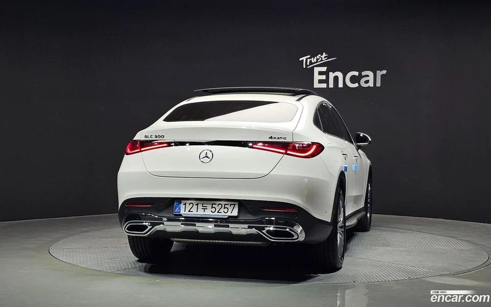 Mercedes-Benz GLC-Class GLC300 4MATIC 2025 — миниатюра 4