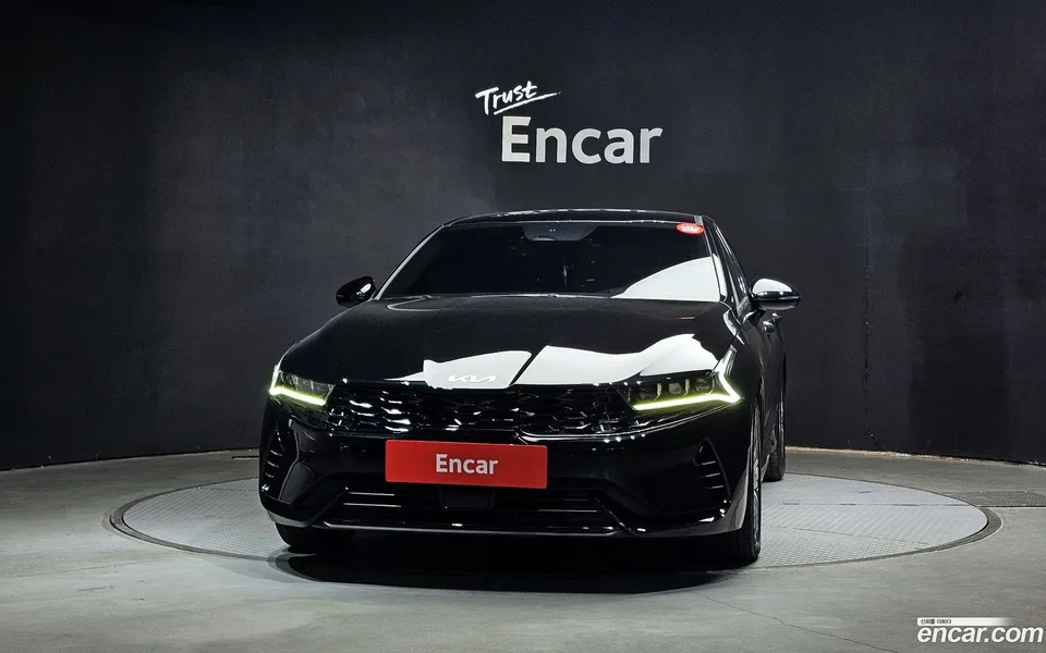 Kia K5 Hybrid 2023 — миниатюра 3