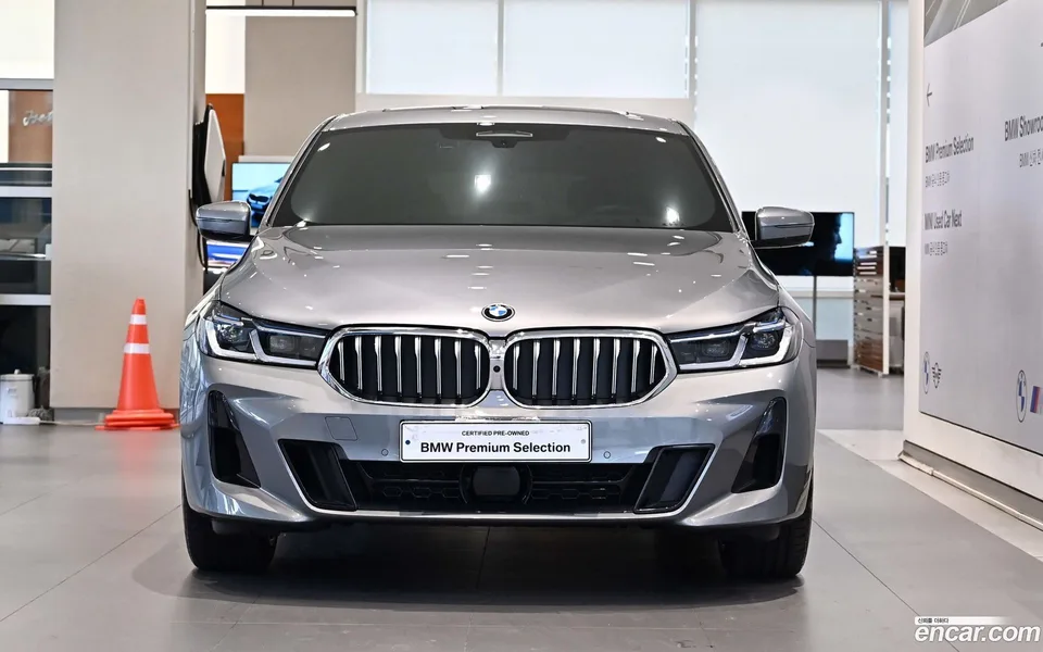 BMW 6 Series GT 630i xDrive M 2024 — миниатюра 2