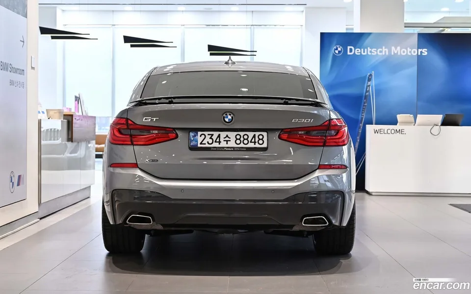 BMW 6 Series GT 630i xDrive M 2024 — миниатюра 3