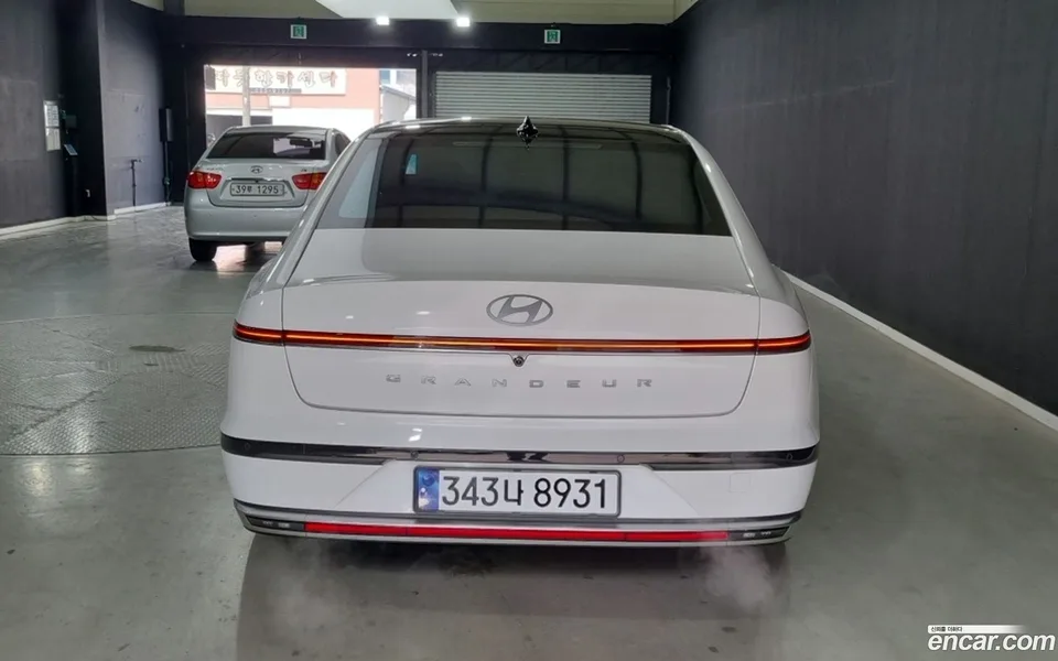 Hyundai Grandeur 3.5 2WD 2023 — миниатюра 4