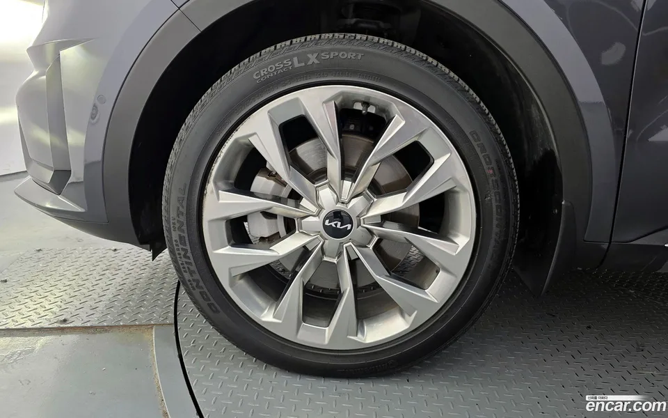 Kia Sorento 2.5T 2WD 2023 — миниатюра 5