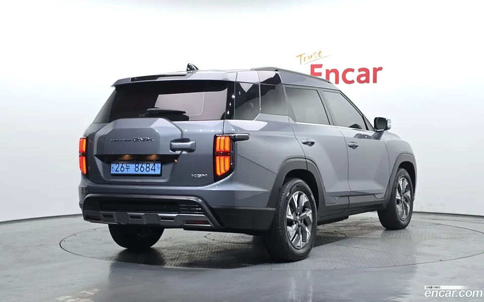 KG Mobility Torres EVX E5 2023 — миниатюра 2