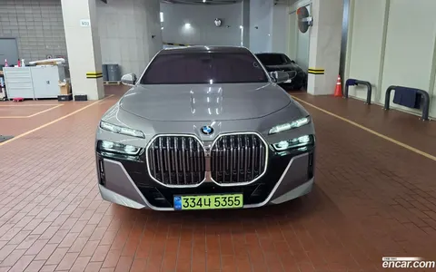BMW 7 Series 2025 купить в Москве