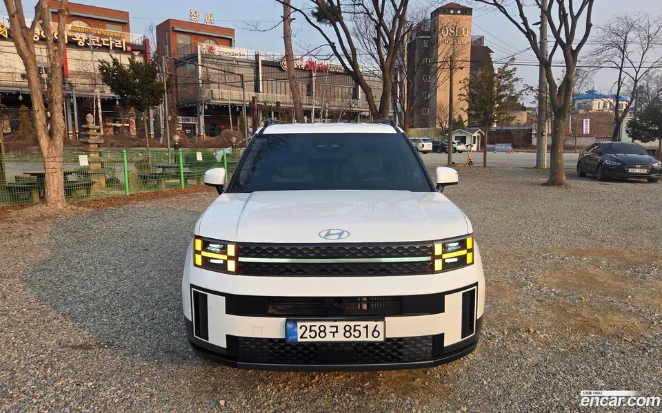 Hyundai Santa Fe HEV 1.6 2WD 2024 — фото 1, купить с доставкой в Москву