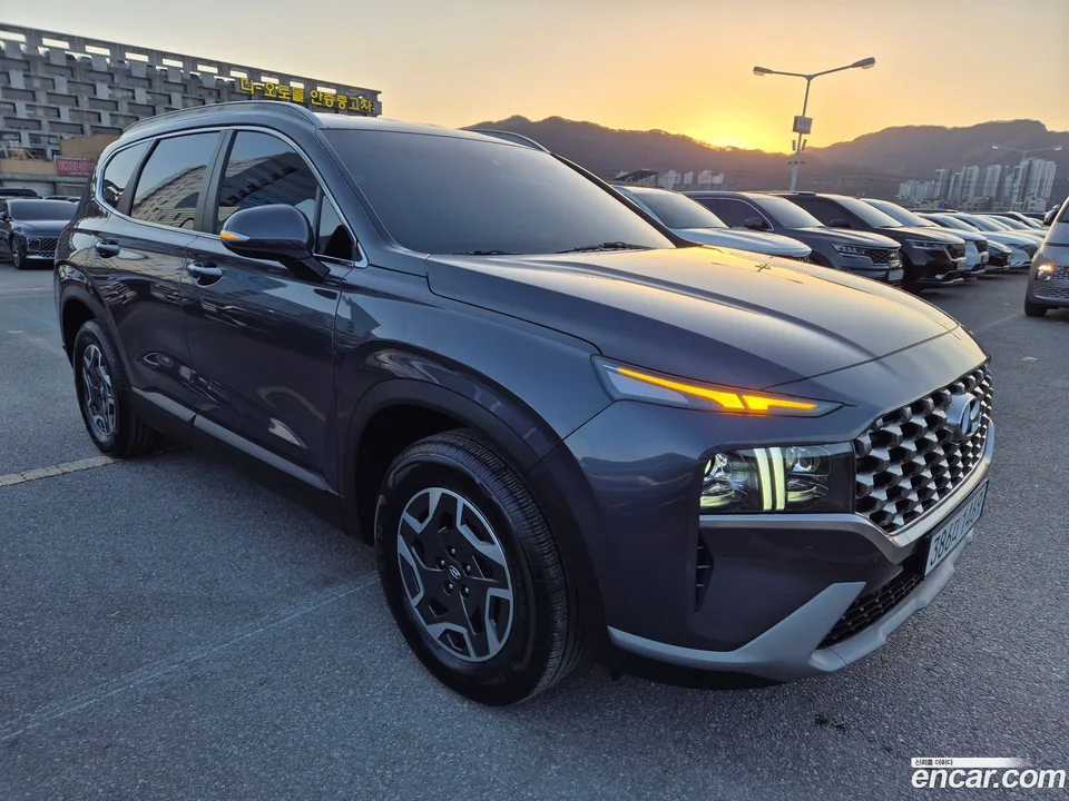 Hyundai SantaFe HEV 1.6 2WD 2022 — миниатюра 2