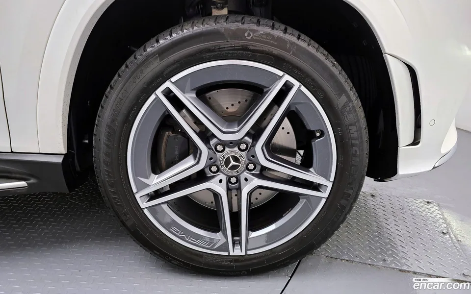 Mercedes-Benz GLS-Class GLS400d 4MATIC 2022 — миниатюра 5