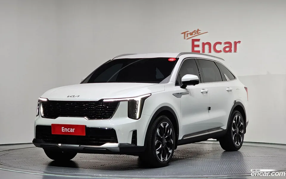 Kia Sorento 2.2 2WD 2025 — фото 1, купить с доставкой в Москву