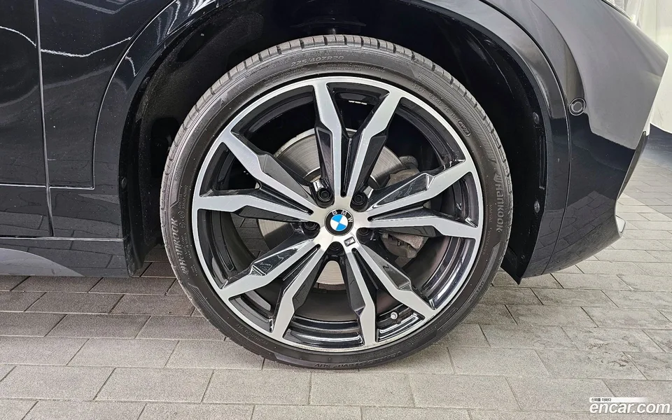 BMW X2 xDrive20i M 2022 — миниатюра 5
