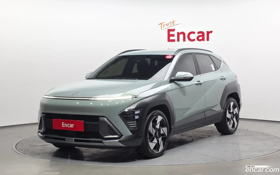 Hyundai Kona 1.6 2WD 2023 — фото 1, купить с доставкой в Москву