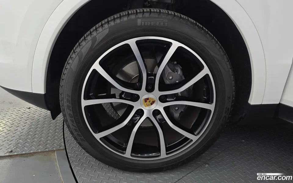 Porsche Cayenne 3.0 2022 — миниатюра 5