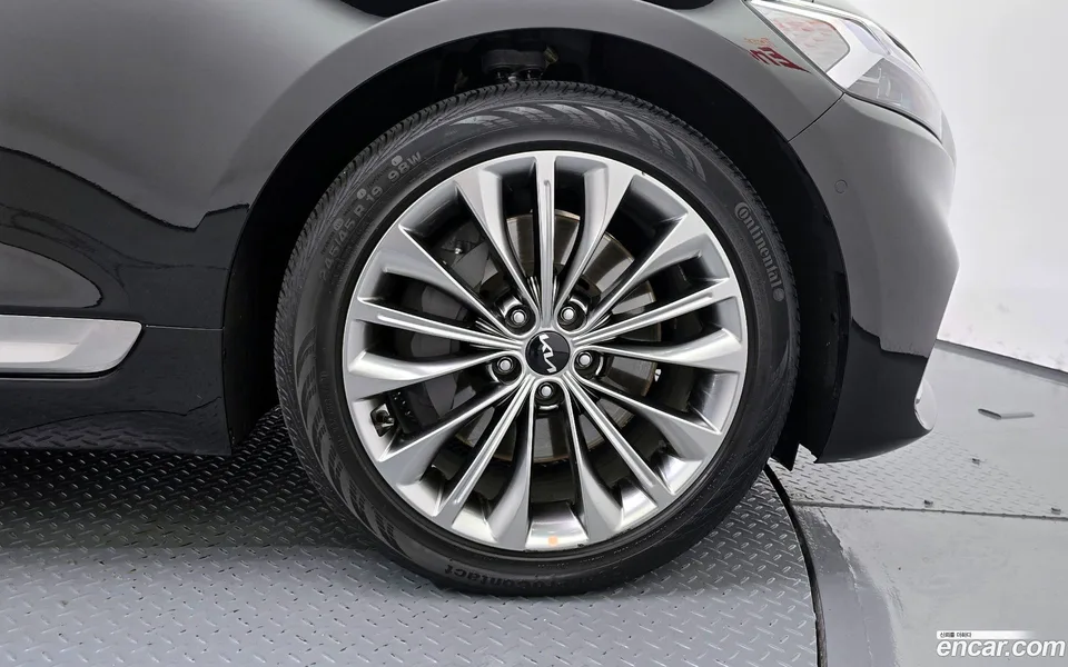 Kia K9 3.8 GDI AWD 2022 — миниатюра 5