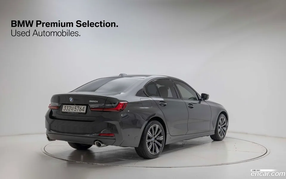 BMW 3 Series 320i 2025 — миниатюра 2
