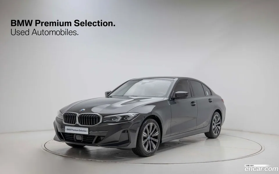 BMW 3 Series 320i 2025 — фото 1, купить с доставкой в Москву