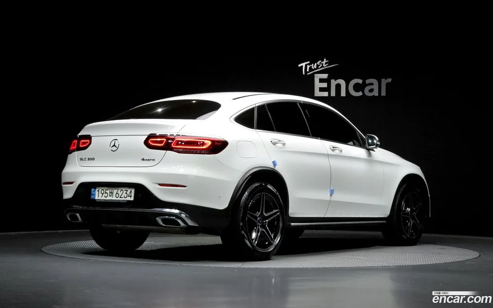Mercedes-Benz GLC-Class GLC300 4MATIC 2023 — миниатюра 2