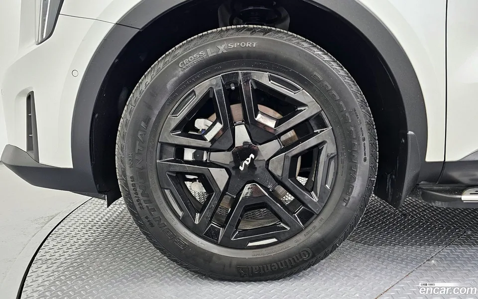 Kia Sorento HEV 1.6 2WD 2023 — миниатюра 5