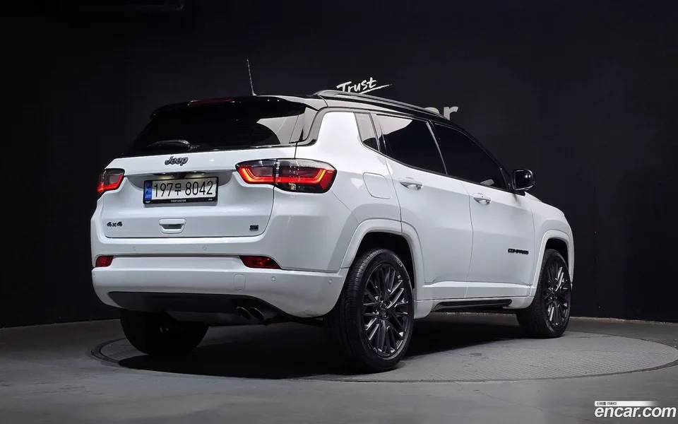 Jeep Compass S2.4 AWD 2022 — миниатюра 2