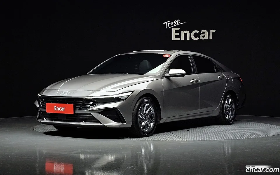 Hyundai Avante CN7 Hybrid 2024 — фото 1, купить с доставкой в Москву