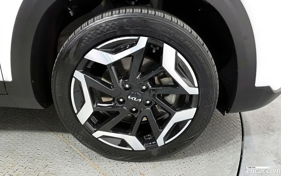 Kia Seltos 1.6 4WD 2022 — миниатюра 5