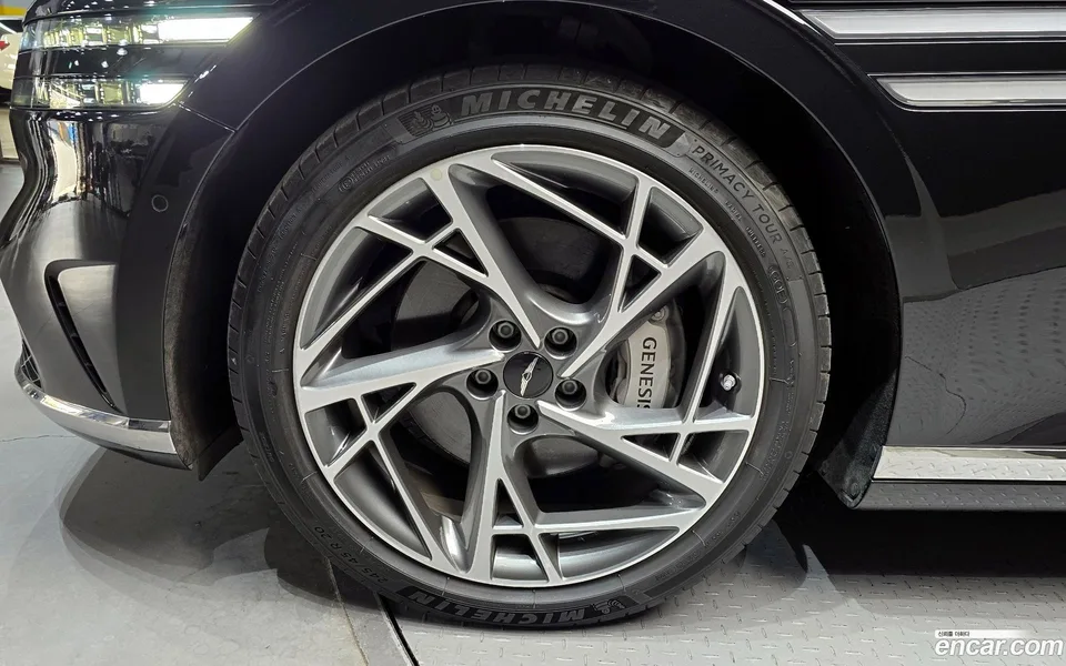 Genesis G90 3.5 2WD 2023 — миниатюра 5