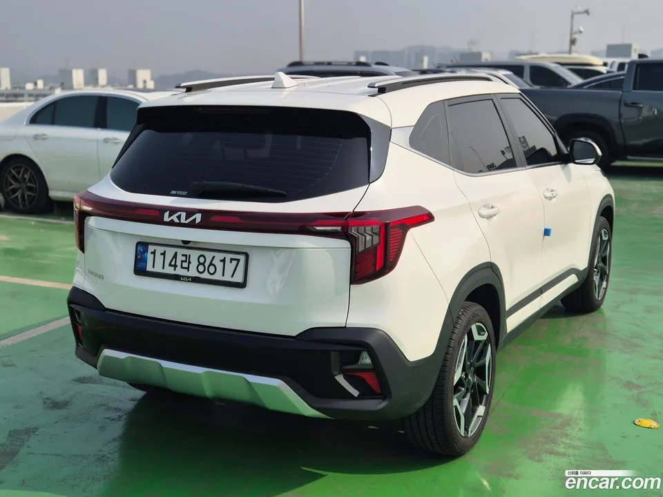 Kia Seltos 1.6 2WD 2022 — миниатюра 4
