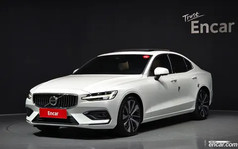Volvo S60 2024 купить в Москве