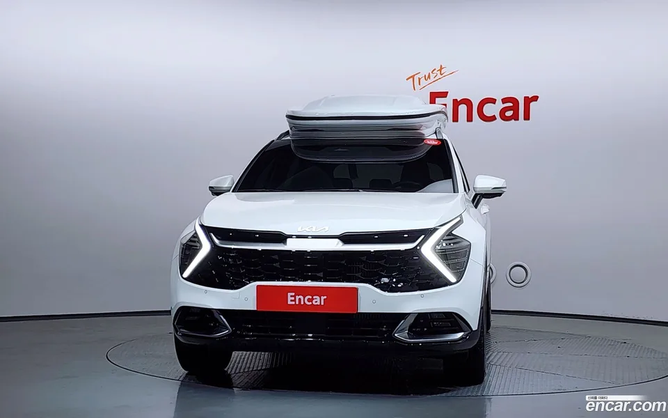 Kia Sportage 1.6 2WD 2023 — миниатюра 3