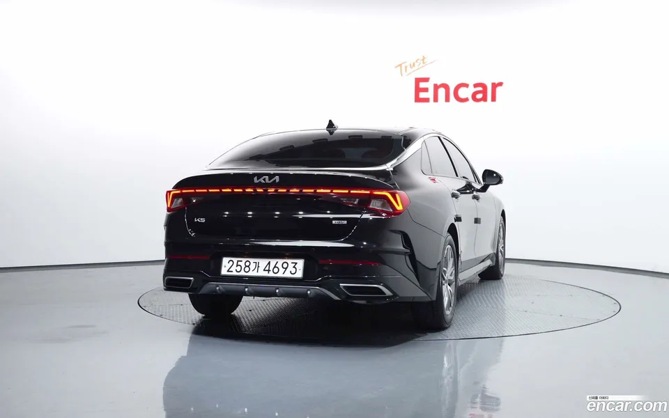 Kia K5 Hybrid 2023 — миниатюра 4