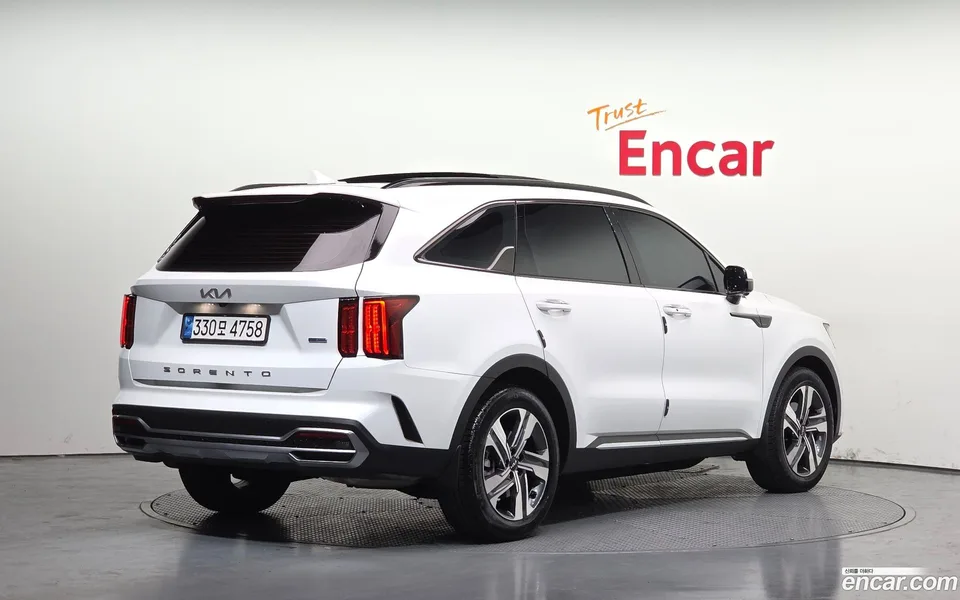 Kia Sorento HEV 1.6 2WD 2022 — миниатюра 2