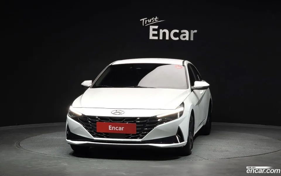 Hyundai Avante 1.6 2023 — миниатюра 3