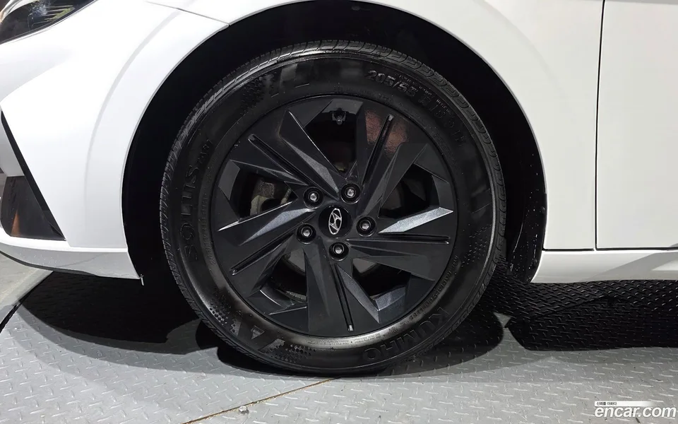 Hyundai Avante 1.6 2023 — миниатюра 5