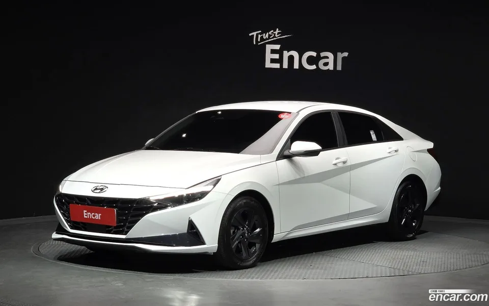 Hyundai Avante 1.6 2023 — фото 1, купить с доставкой в Москву