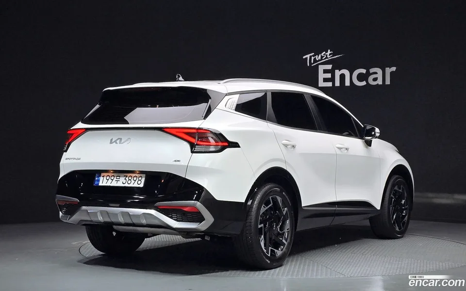 Kia Sportage 1.6 4WD 2023 — миниатюра 2
