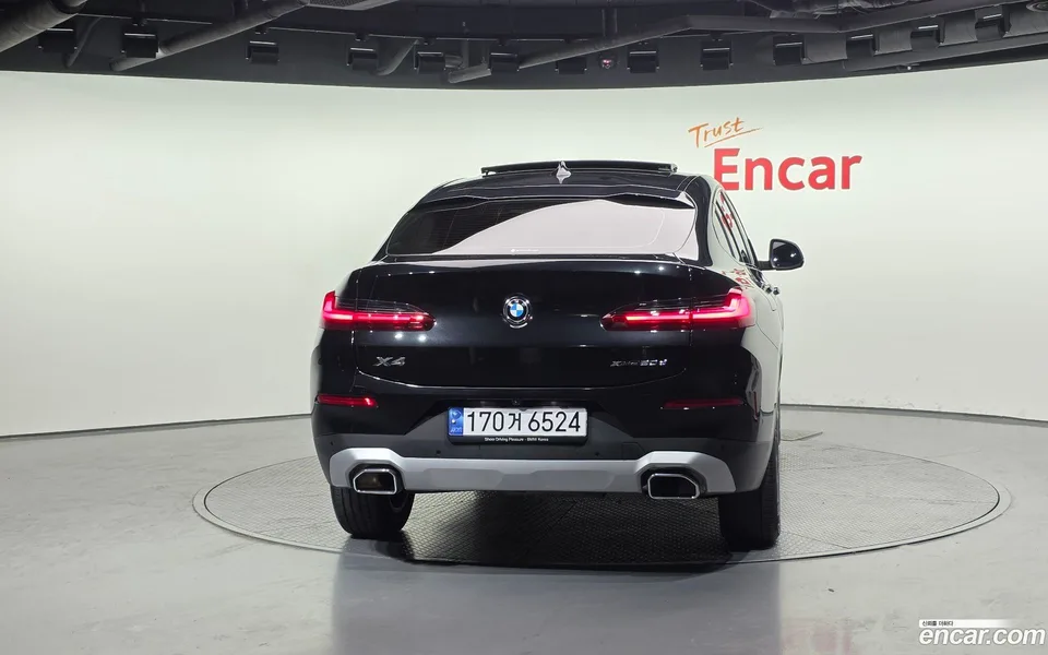 BMW X4 xDrive20d xLine 2023 — миниатюра 4