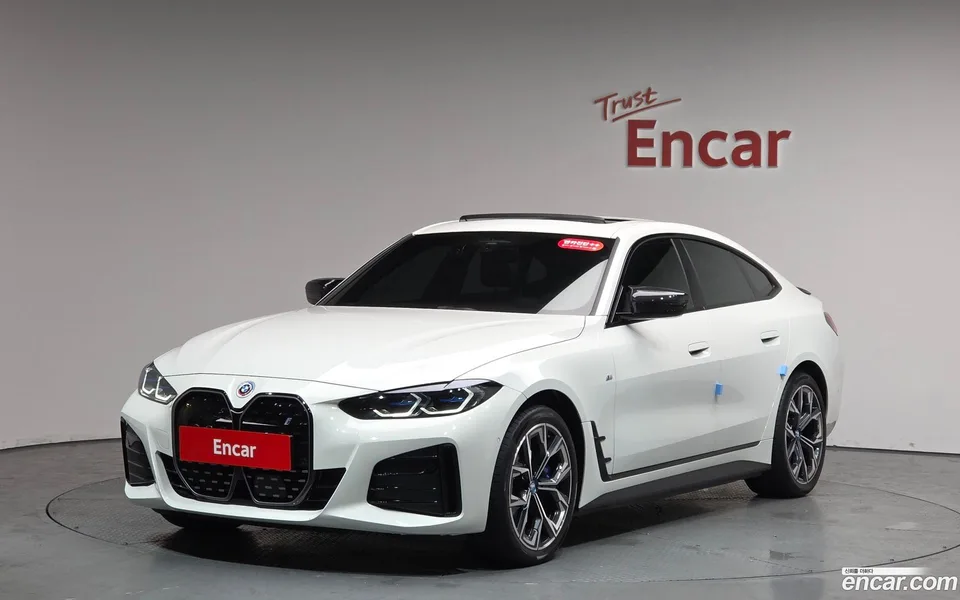 BMW i4 eDrive40 M 2024 — фото 1, купить с доставкой в Москву