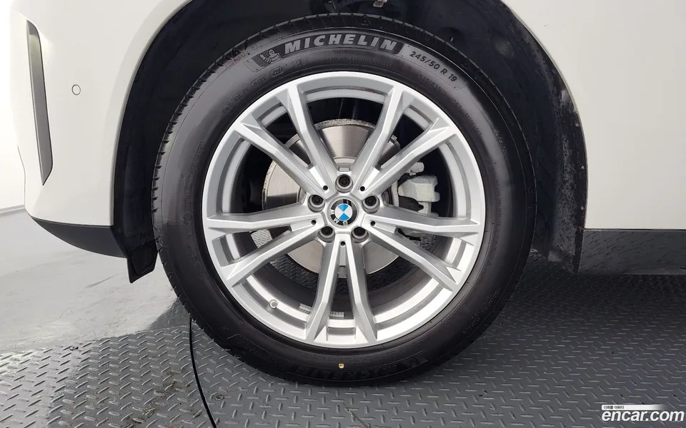 BMW X3 xDrive 20 2025 — миниатюра 5