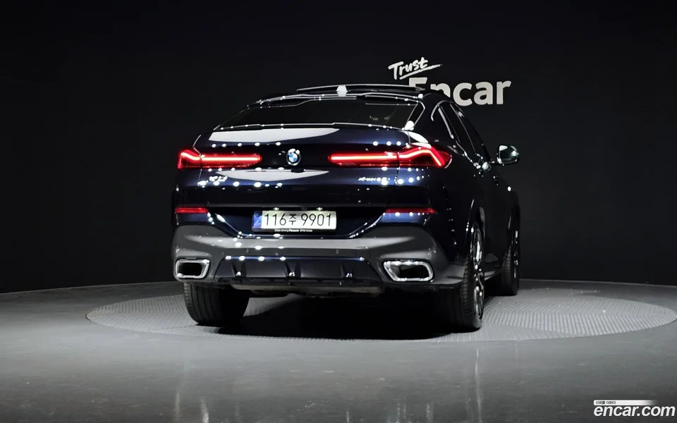 BMW X6 xDrive40i M 2025 — миниатюра 4