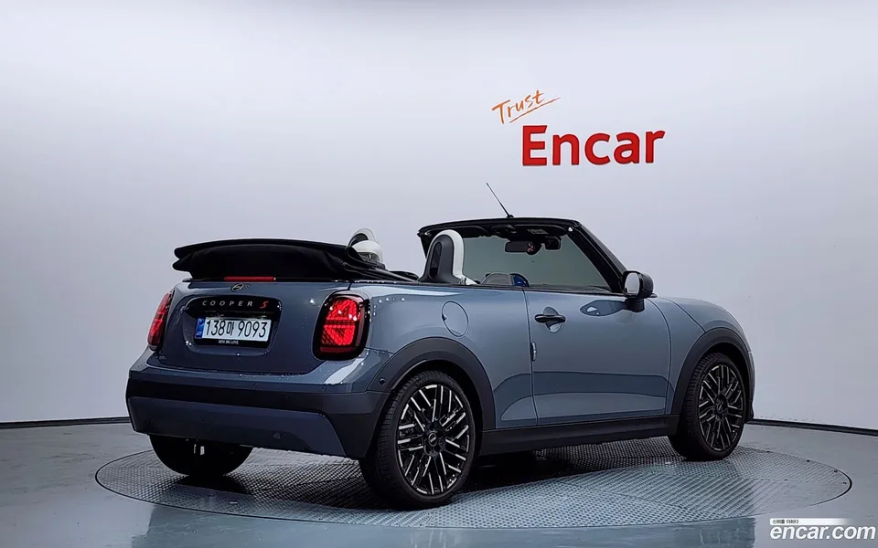 MINI Cooper S Convertible 2025 — миниатюра 2
