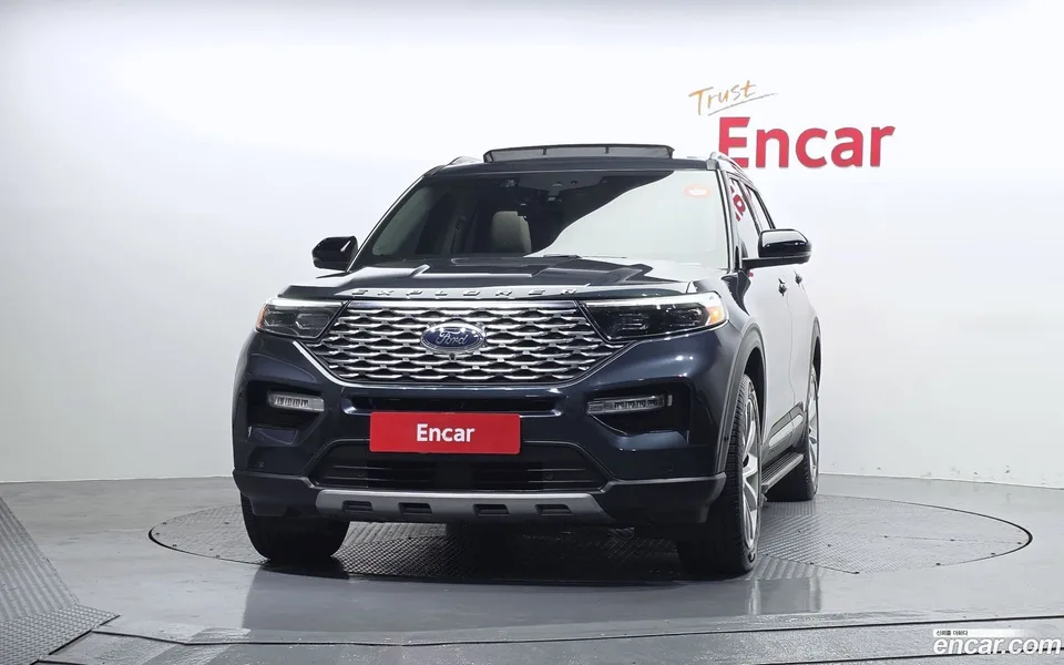 Ford Explorer 3.0 4WD 2022 — миниатюра 3